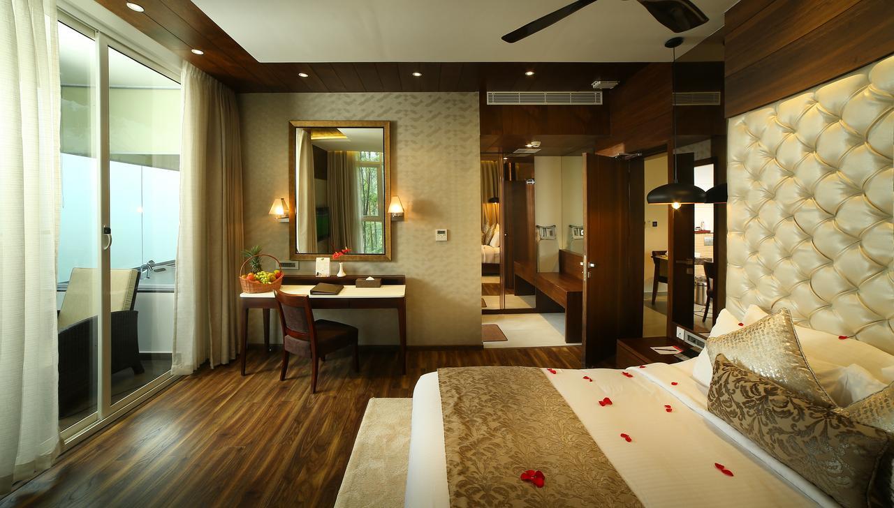 Presidential Suite,775730761:JPEG